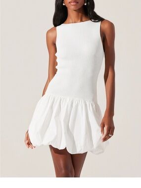 Astr the Label Nettie Bubble Hem Mini Skirt Drop Waist Pockets Feminine Brunch